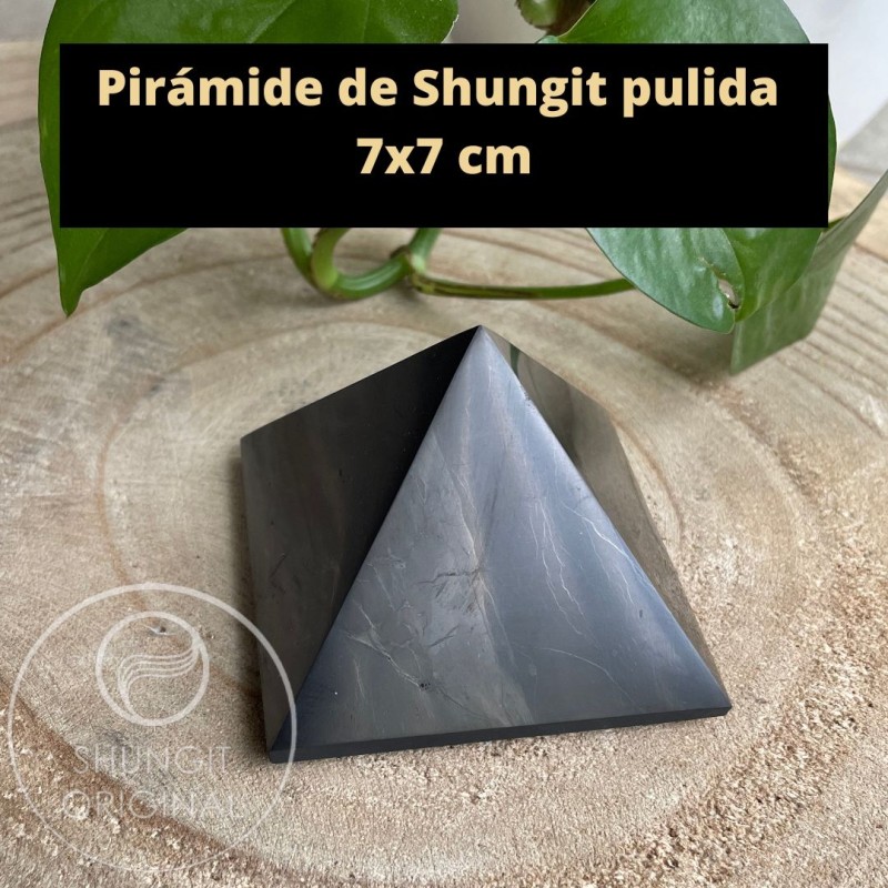 Pirámide pulida de Shungit 7x7